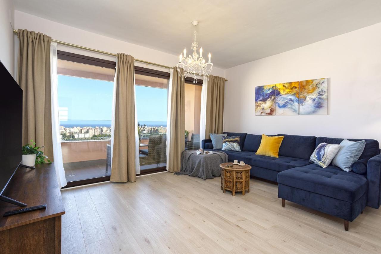 -Malagasunapts-Skygarden Teatinos Pool Playground Bagian luar foto