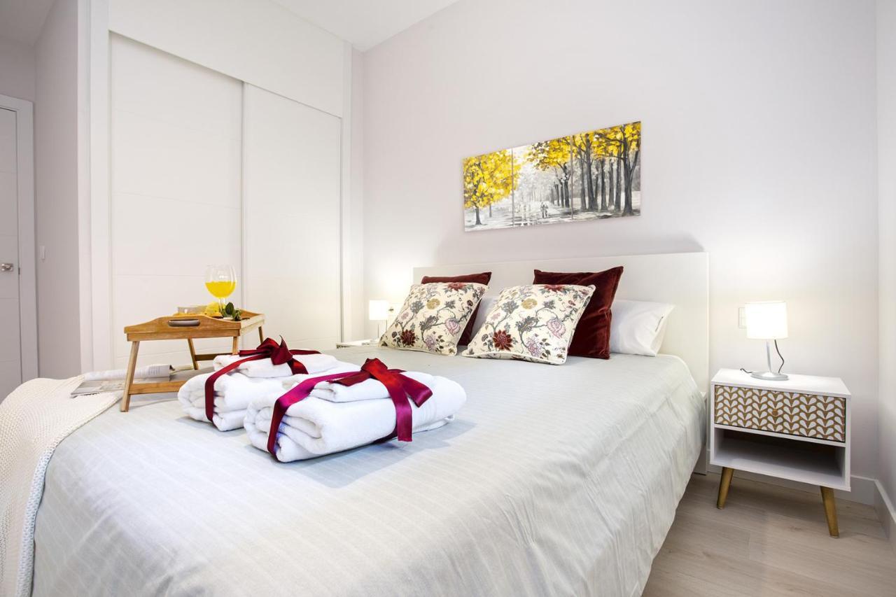 -Malagasunapts-Skygarden Teatinos Pool Playground Bagian luar foto