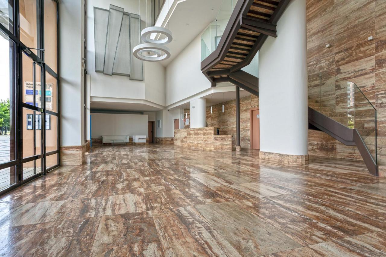 -Malagasunapts-Skygarden Teatinos Pool Playground Bagian luar foto